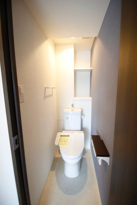 物件内観写真16　(トイレ)