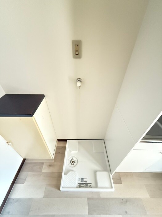 物件内観写真17　(洗濯機置場)