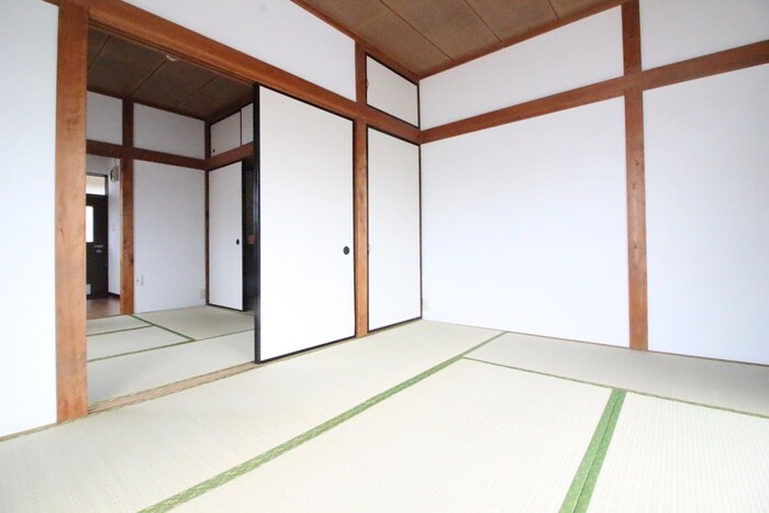 物件内観写真6　(居室)