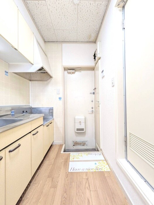 物件内観写真20　(玄関)