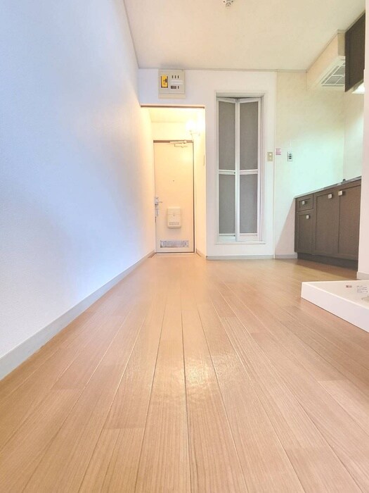 物件内観写真22　(廊下)