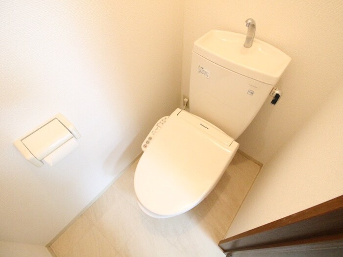 物件内観写真13　(トイレ)