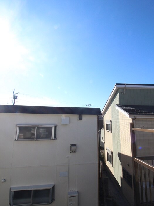 物件内観写真16　(室内からの展望)