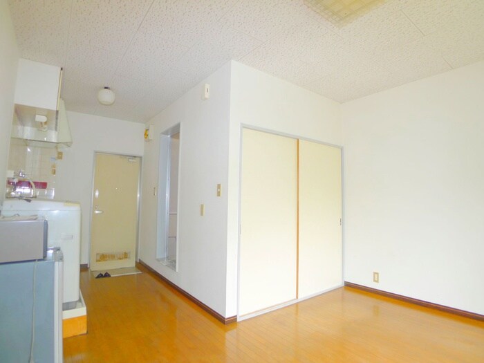 物件内観写真9　(居室)