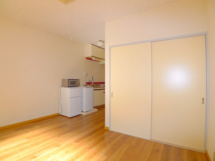 物件内観写真10　(内観写真)