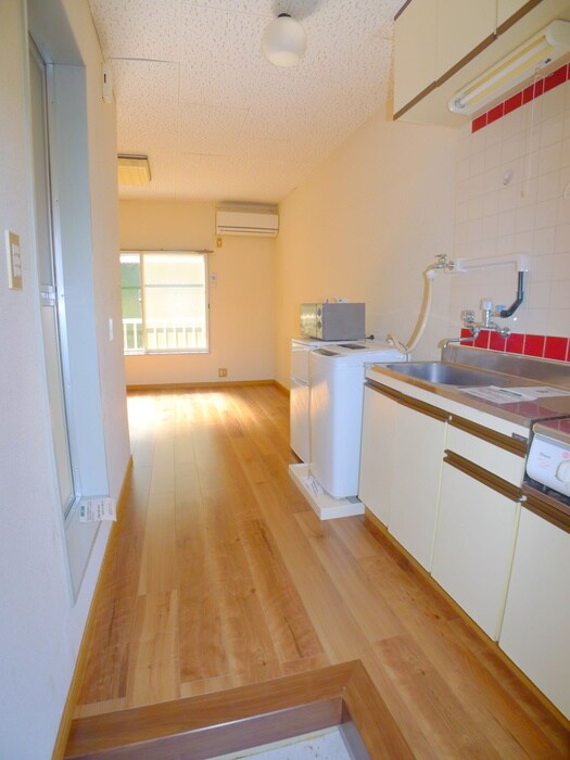 物件内観写真15　(廊下)