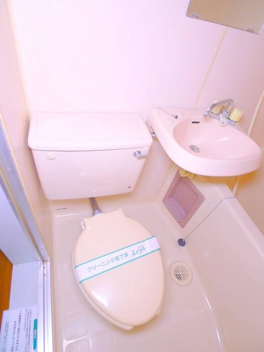 物件内観写真18　(トイレ)