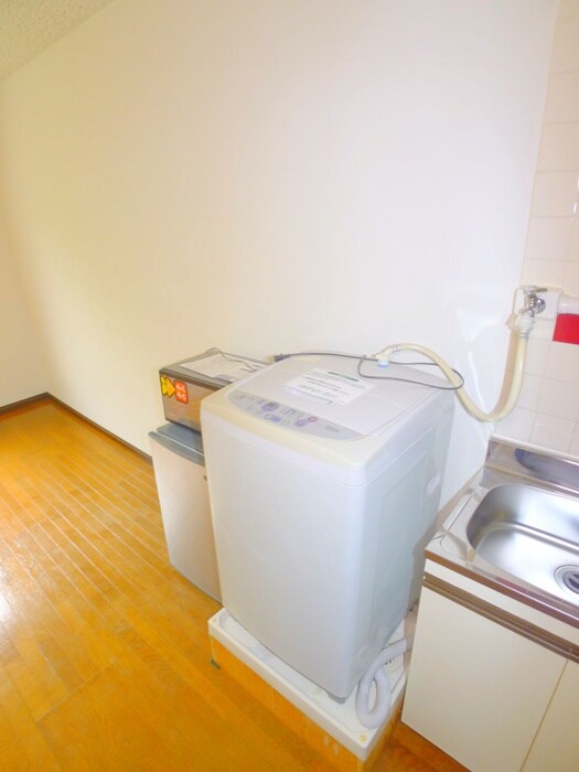 物件内観写真19　(洗濯機置場)