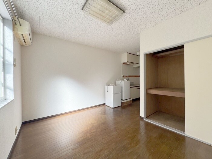 物件内観写真22　(居室)