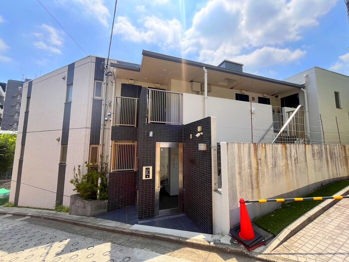 物件外観写真2　(外観写真)