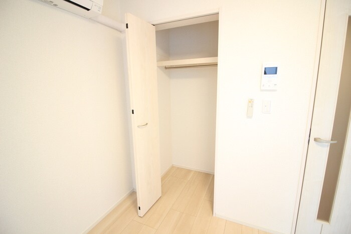 物件内観写真10　(収納)