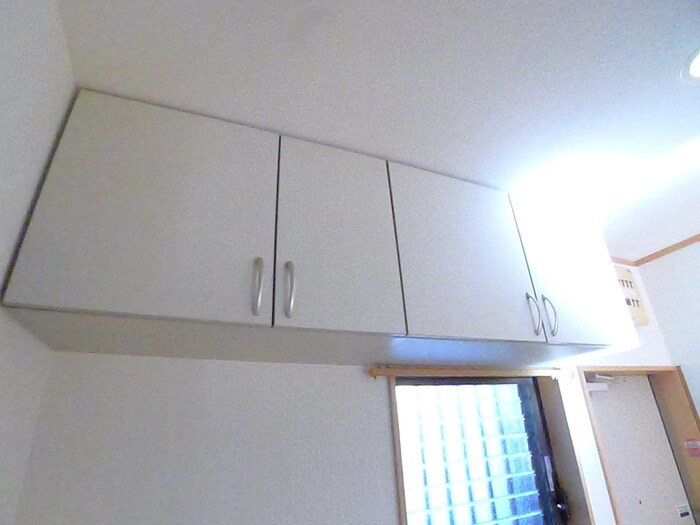 物件内観写真18　(収納)