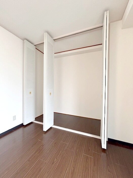 物件内観写真10　(収納)