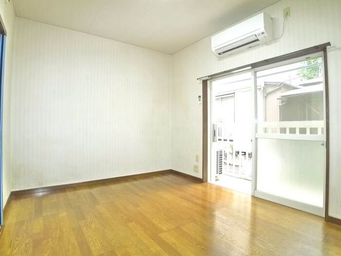 物件内観写真19　(居室)