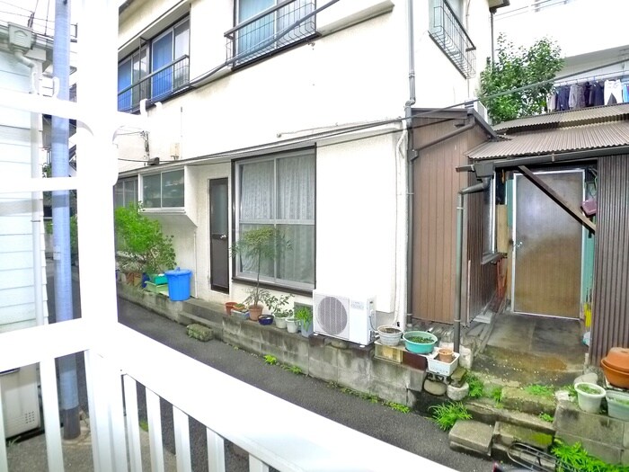 物件内観写真22　(室内からの展望)