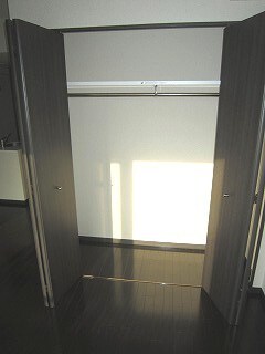 物件内観写真12　(収納)