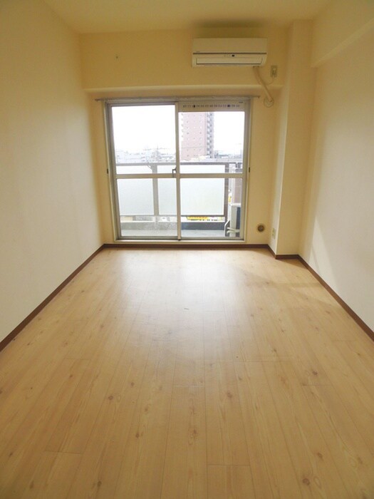 物件内観写真8　(ベランダ・バルコニー)