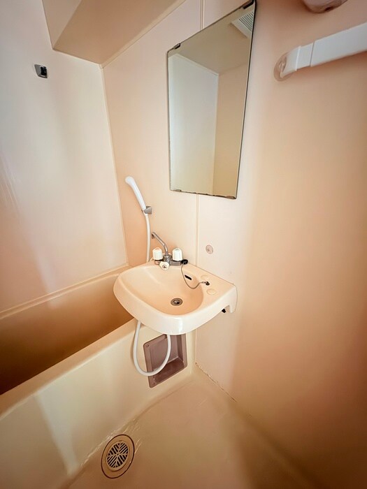 物件内観写真13　(洗面)