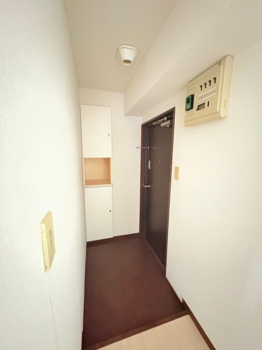 物件内観写真17　(玄関)