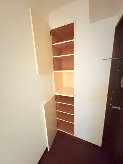 物件内観写真18　(靴箱)