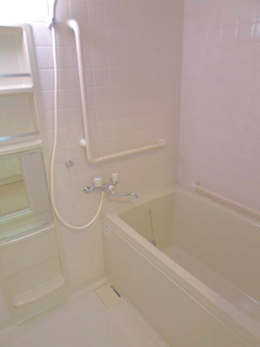 物件内観写真14　(バス／シャワールーム等)