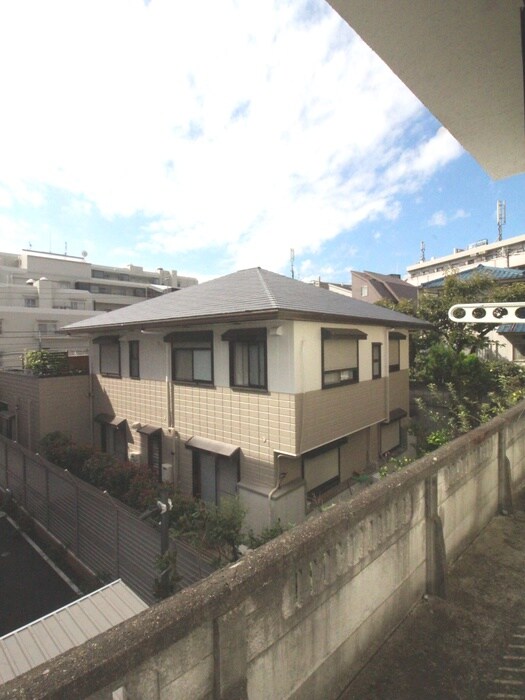 物件内観写真21　(室内からの展望)