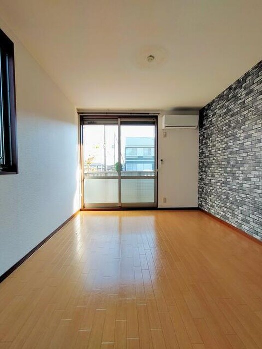 物件内観写真5　(居室)