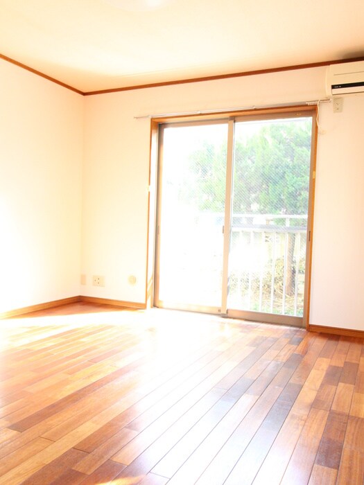 物件内観写真12　(居室)