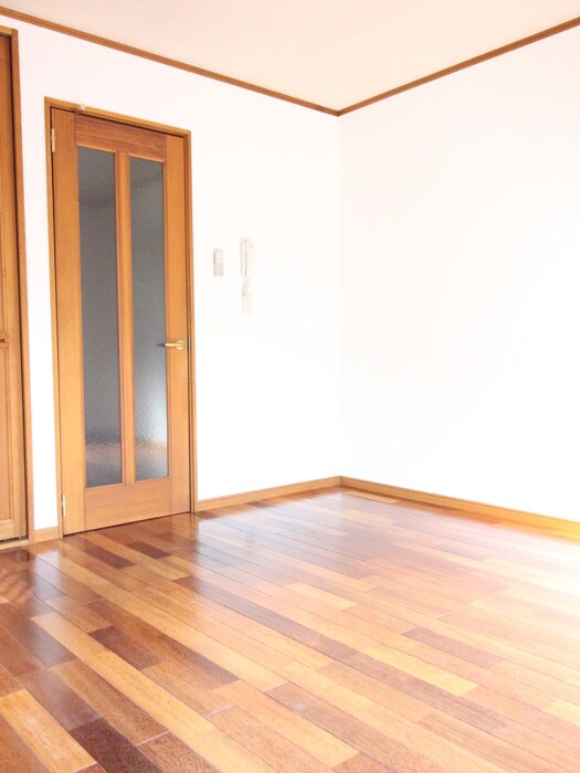 物件内観写真14　(居室)