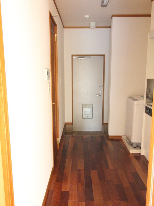 物件内観写真20　(玄関)