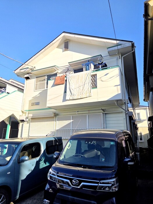 物件外観写真6　(駐車場)