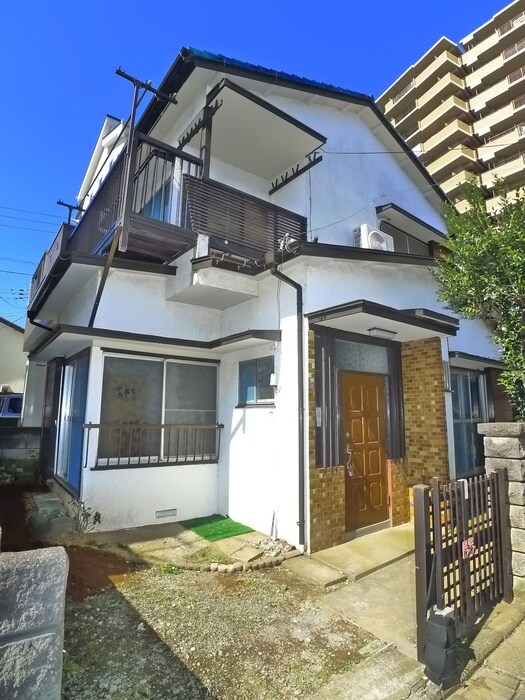 物件外観写真3　(外観写真)