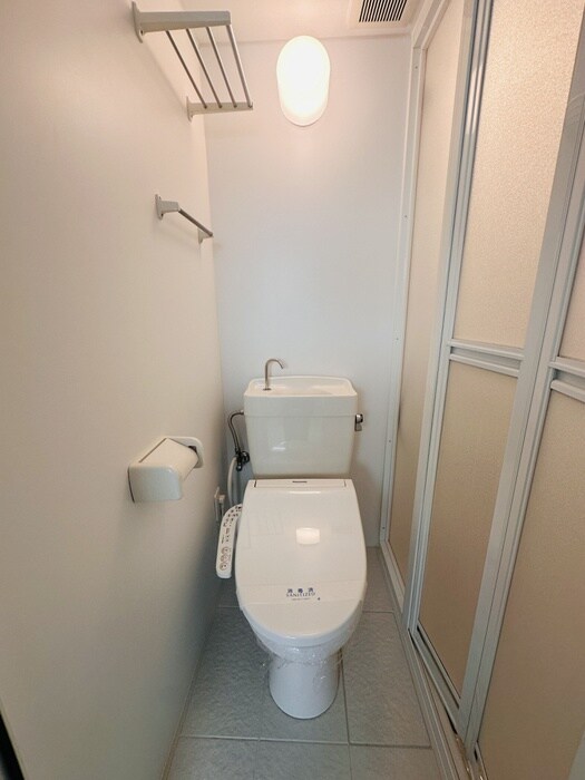 物件内観写真13　(トイレ)