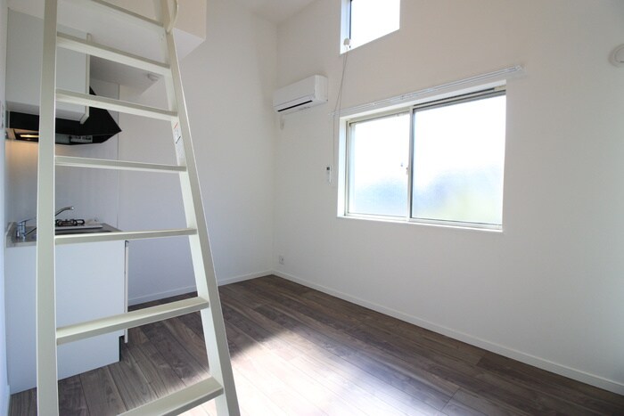 物件内観写真8　(居室)