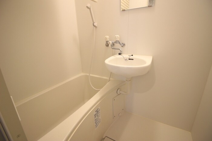 物件内観写真15　(バス／シャワールーム等)