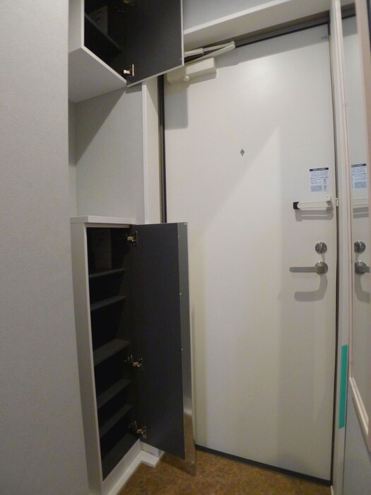 物件内観写真12　(靴箱)