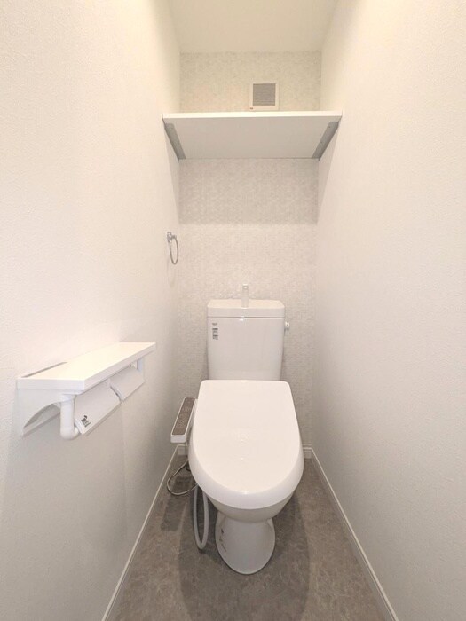 物件内観写真17　(トイレ)