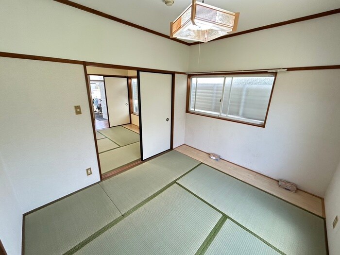 物件内観写真8　(居室)