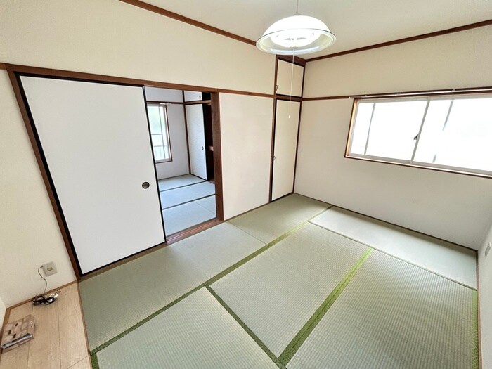 物件内観写真10　(居室)