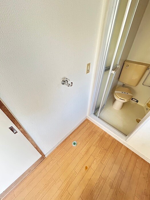 物件内観写真18　(洗濯機置場)