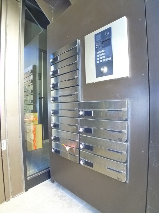 物件外観写真4　(建物設備)