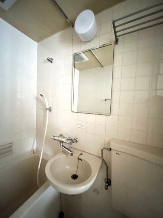 物件内観写真13　(洗面)