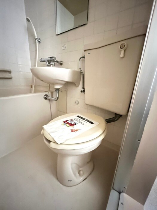 物件内観写真14　(トイレ)