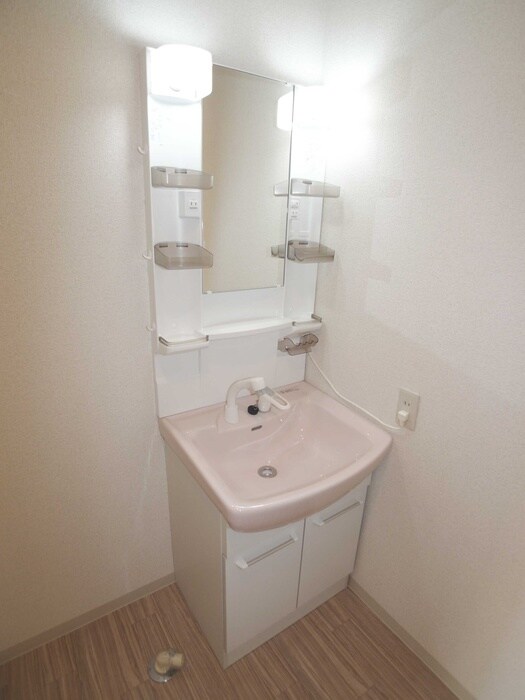 物件内観写真9　(洗面)