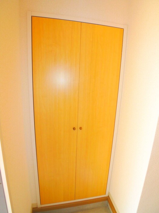 物件内観写真16　(靴箱)