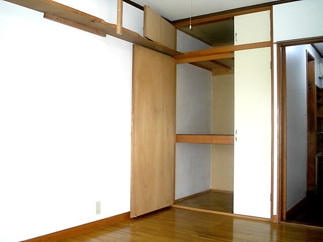 物件内観写真8　(収納)