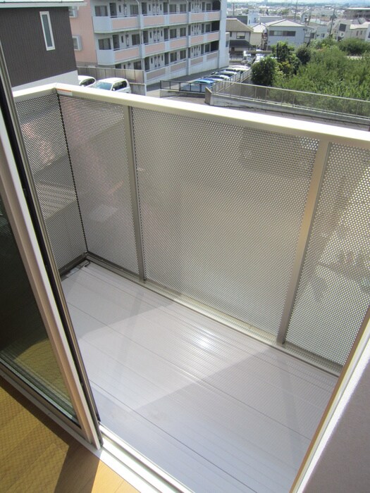 物件内観写真16　(ベランダ・バルコニー)