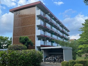 鹿島団地六号棟（５０１）外観写真