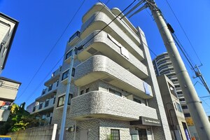 ﾗｲｵﾝｽﾞﾏﾝｼｮﾝ北綾瀬第２（208）外観写真