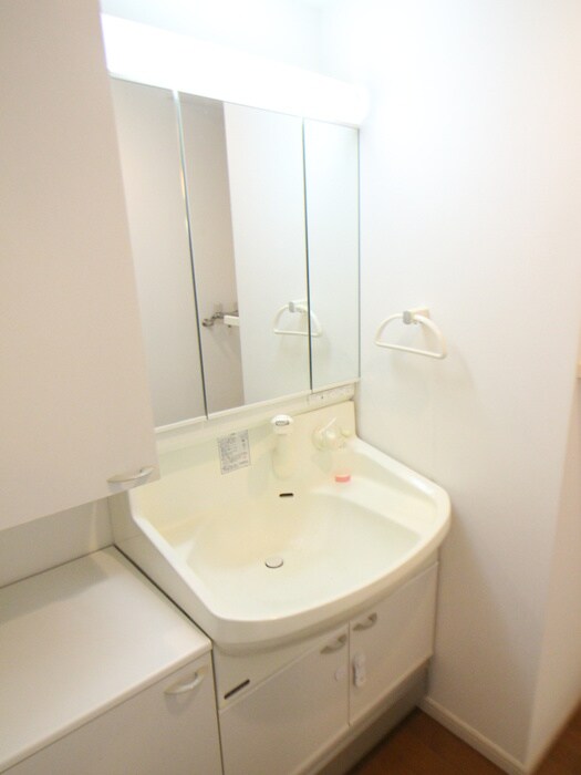 物件内観写真15　(洗面)